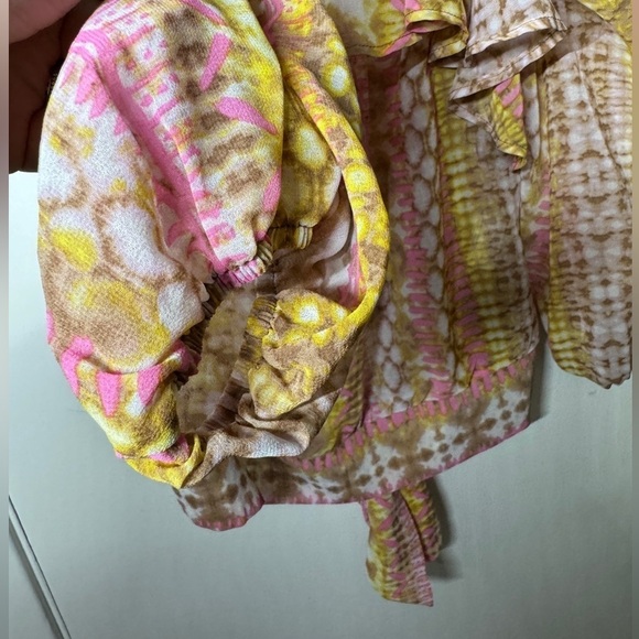 Lily White Semi Sheer Reptile Snake Print Pink White Yellow Ruffle Blouse Top M - Picture 6 of 13